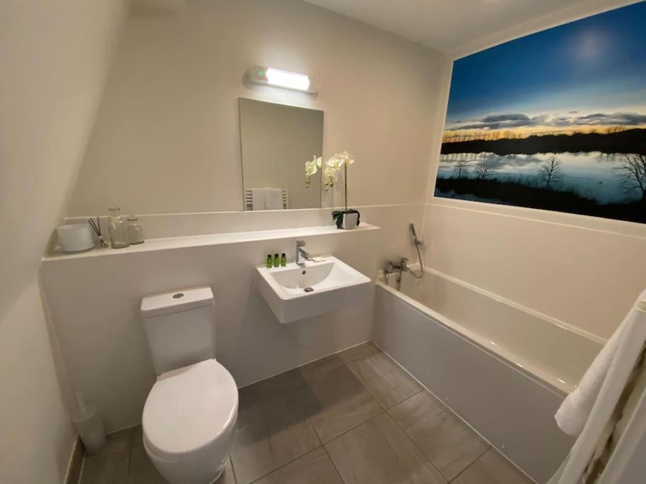 Somerford Keynes Reed Warbler - Hm111 - Lower Mill Estate Penthouse Apartment With Spa Access מראה חיצוני תמונה