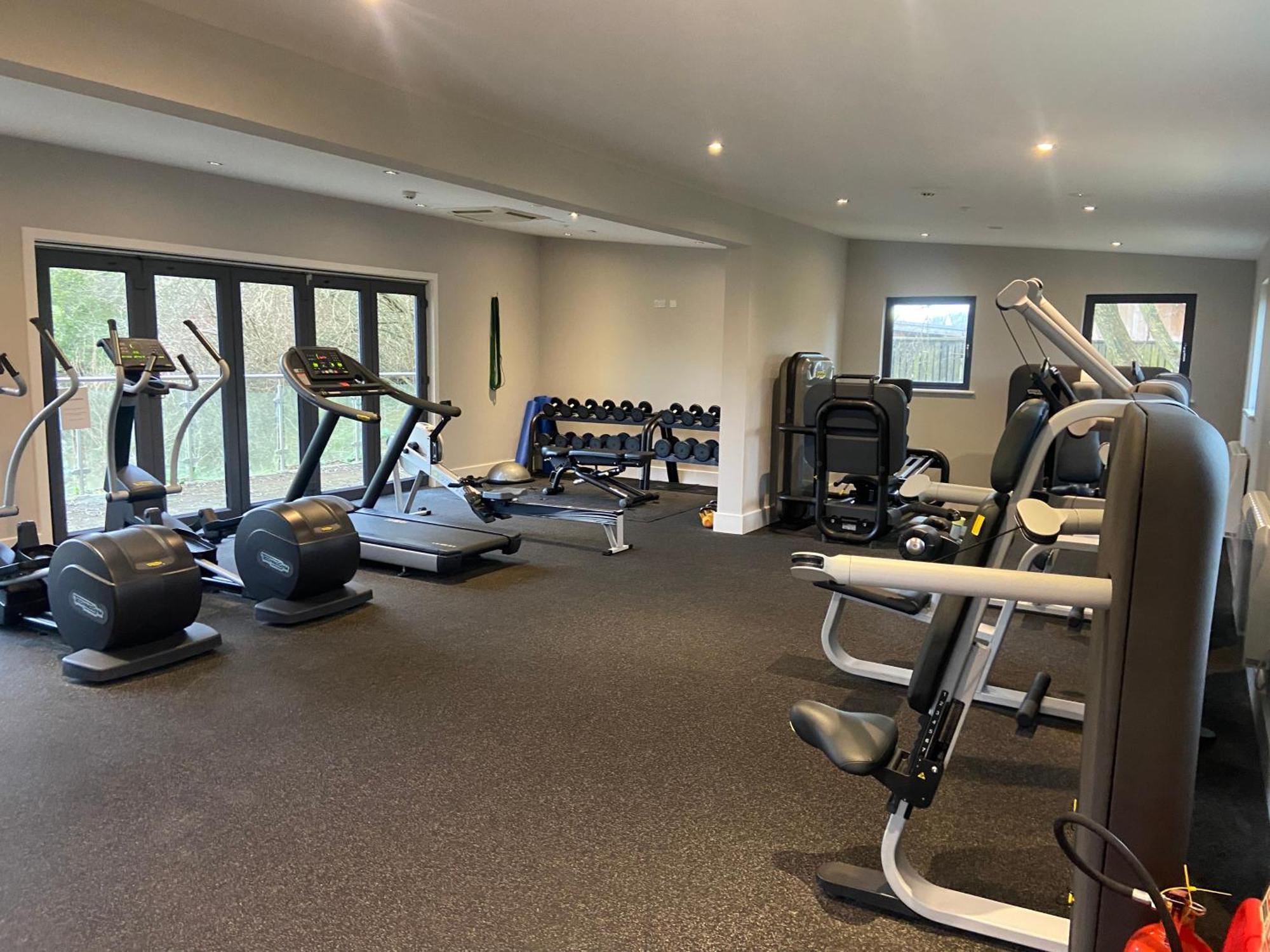 Somerford Keynes Reed Warbler - Hm111 - Lower Mill Estate Penthouse Apartment With Spa Access מראה חיצוני תמונה